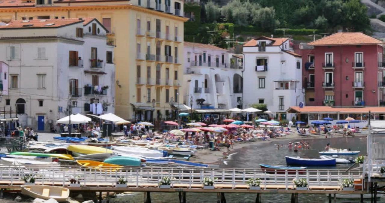Appartement Il Borgo Antico Sorrento Sea View Extérieur photo